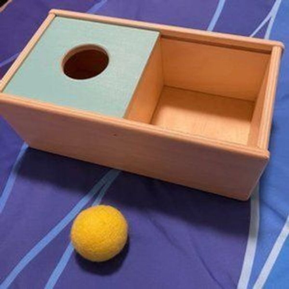 Lovevery Sliding Top Box w/Ball, Retired